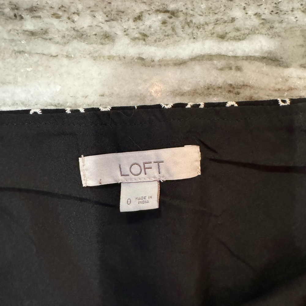 LOFT Black and White Patterned Mini Skirt - Picture 3 of 3